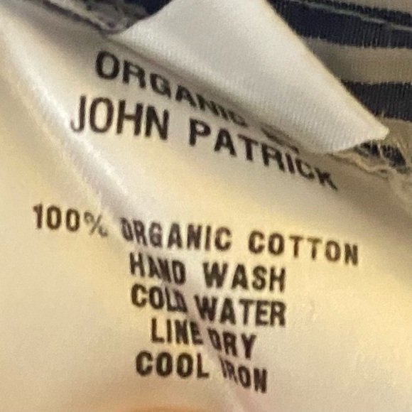 Organic by John Patrick Striped Shirt. Size Small - Picture 5 of 5